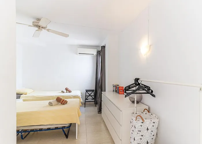 Capistrano Playa, 2 Bedroom & Free Wi-fi * Nerja