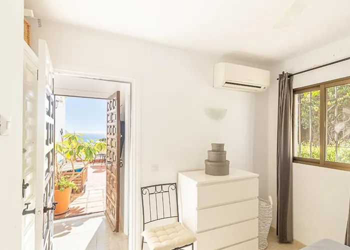 Capistrano Playa, 2 Bedroom & Free Wi-fi *