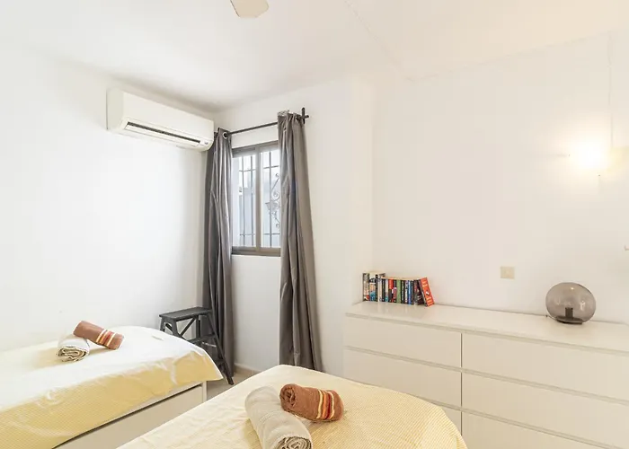 Apartment Capistrano Playa, 2 Bedroom & Free Wi-fi