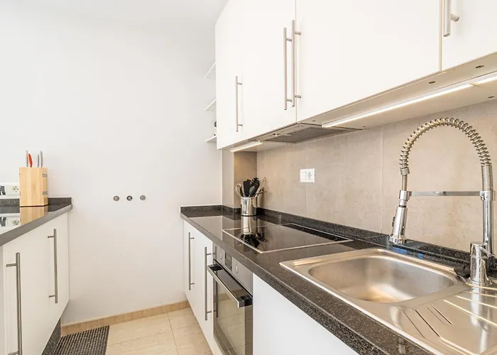 Capistrano Playa, 2 Bedroom & Free Wi-fi *